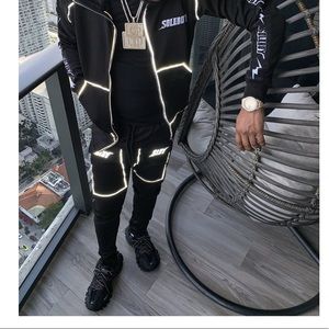 Meet your Posher, Jae